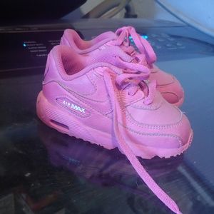 Toddler size 7 Nike shoes